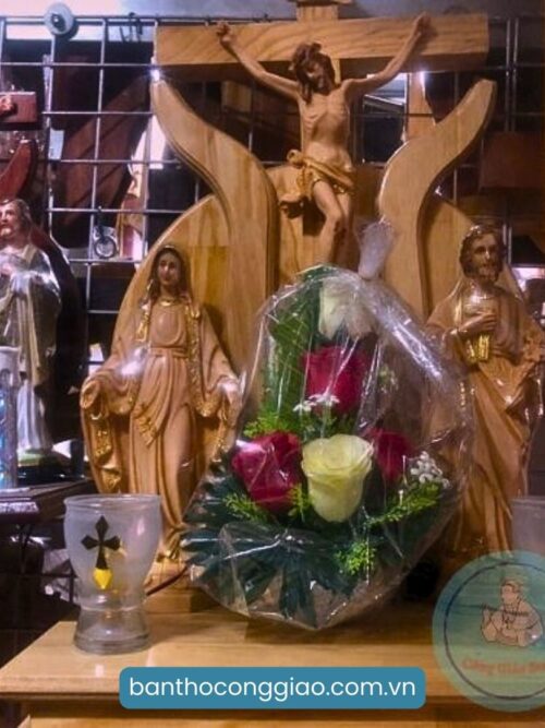 bàn thờ chúa mini gỗ hương BTMN06 màu vàng