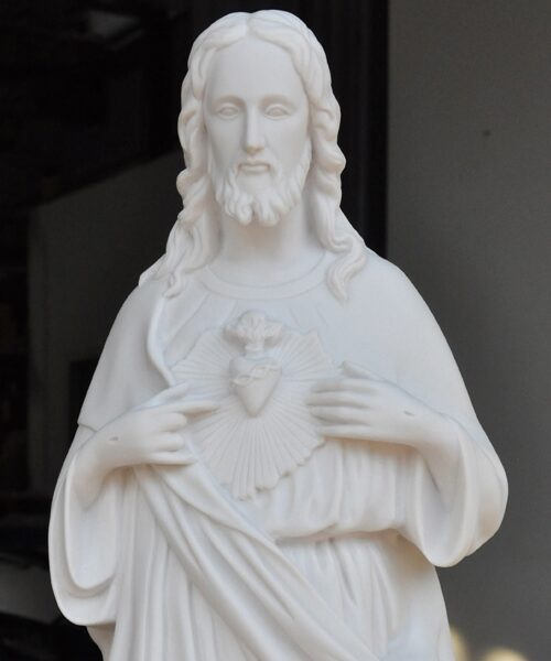 tượng thánh tâm chúa bột đá trắng