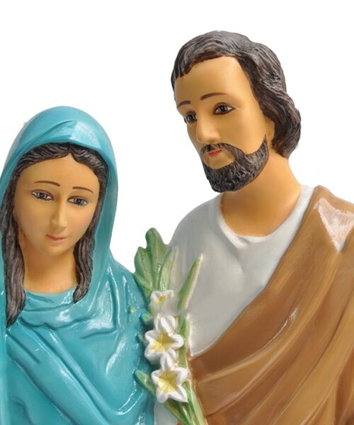 tượng thánh gia thất chất liệu nhựa composite